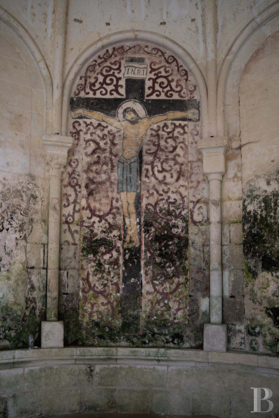 A former château-monastery and its 150-hectare estate near Loches, in Touraine - photo  n°35